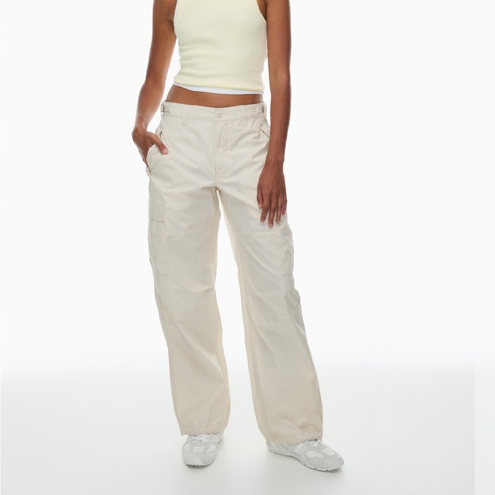 Aritzia TNA Supply Cargo Pant in Light Birch NWT Sz 6 Tall